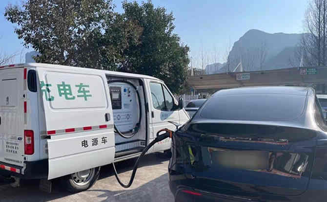 云溪区汽车搭电