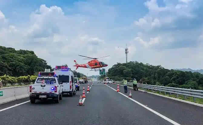 云溪区高速公路汽车救援案例
